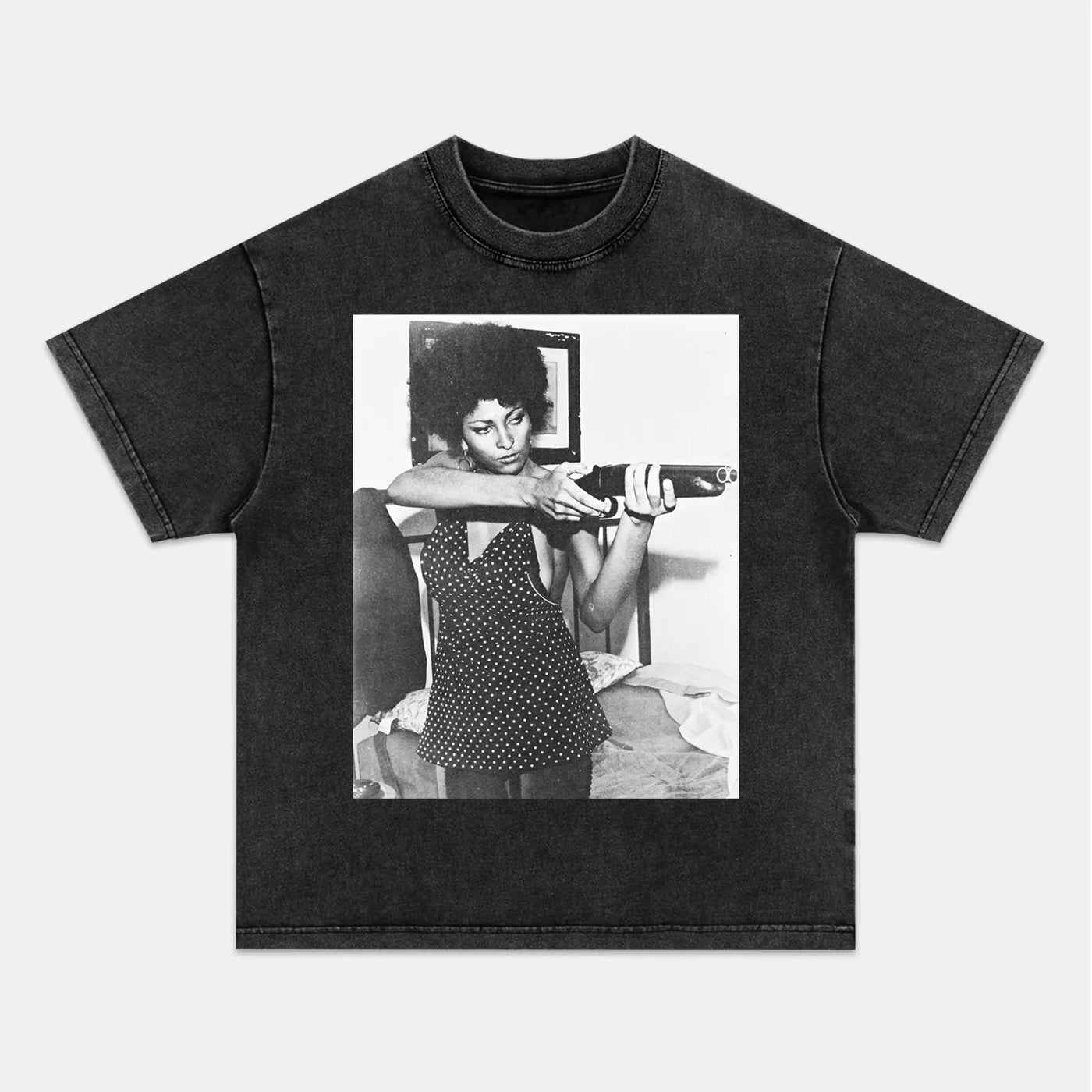 Coffy 1973 'Soul Queen' Pam Grier Action Graphic Tee — product image 3