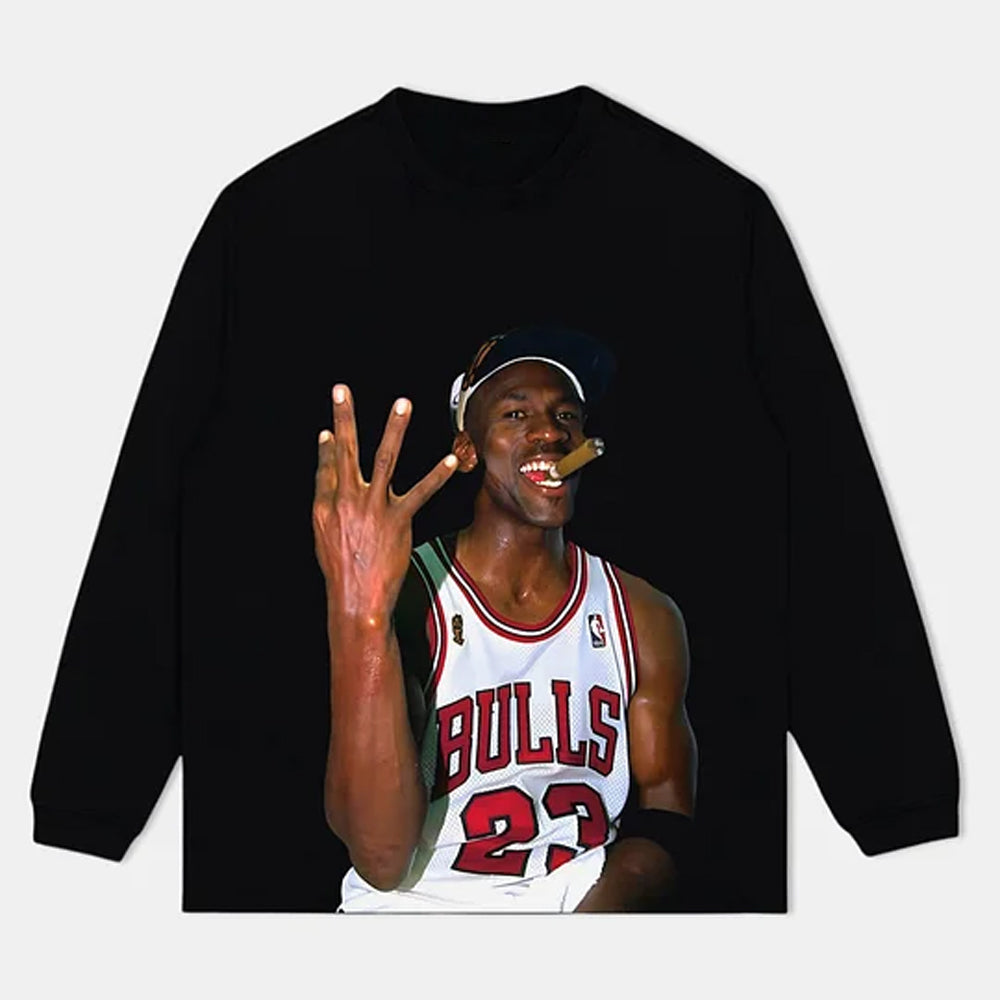 Michael Jordan Vintage Tee & Hoodie - view 5
