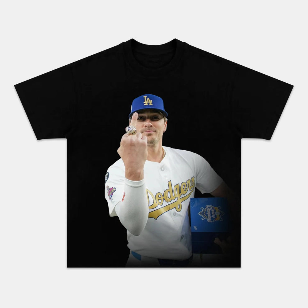 Enrique Hernandez TEE