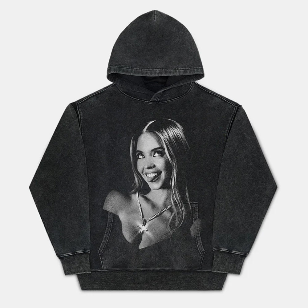 Sydney Sweeney Black & White Glam Tee - view 4