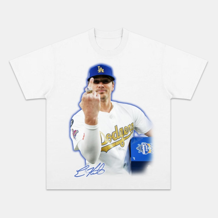 Enrique Hernandez TEE - view 3