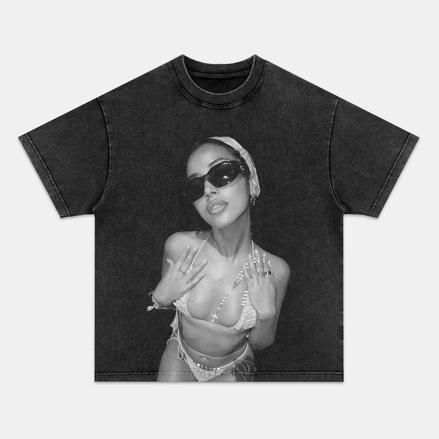Cindy Kimberly Aesthetic Vintage Portrait Graphic Tee — product image 2